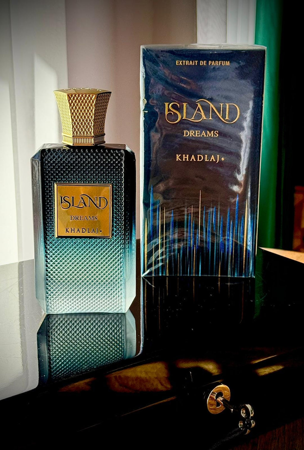 Khadlaj Island Dreams Extrait de Parfum 100ml | Fresh Unisex Arabian Fragrance